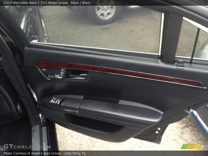 Black / Black 2007 Mercedes-Benz S 550 4Matic Sedan