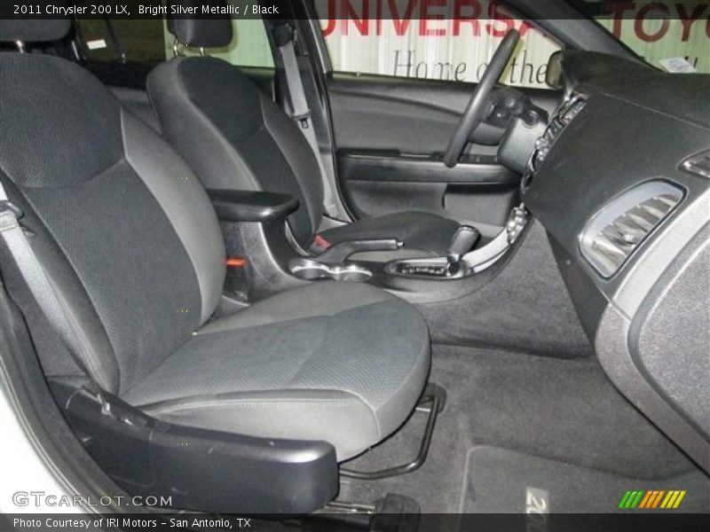 Bright Silver Metallic / Black 2011 Chrysler 200 LX