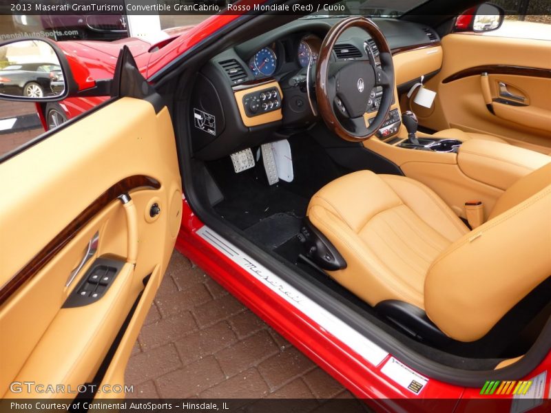  2013 GranTurismo Convertible GranCabrio Cuoio Interior