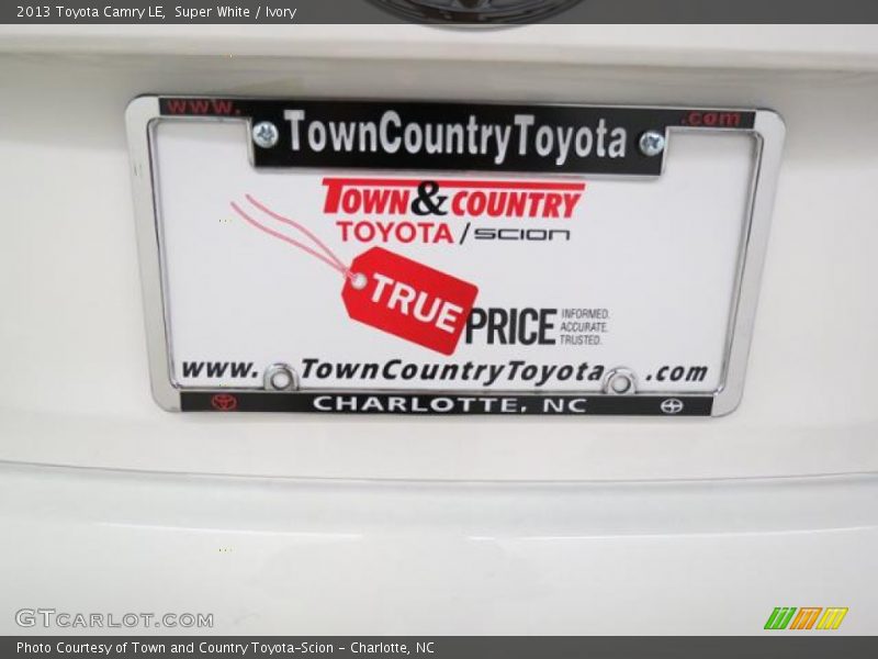Super White / Ivory 2013 Toyota Camry LE