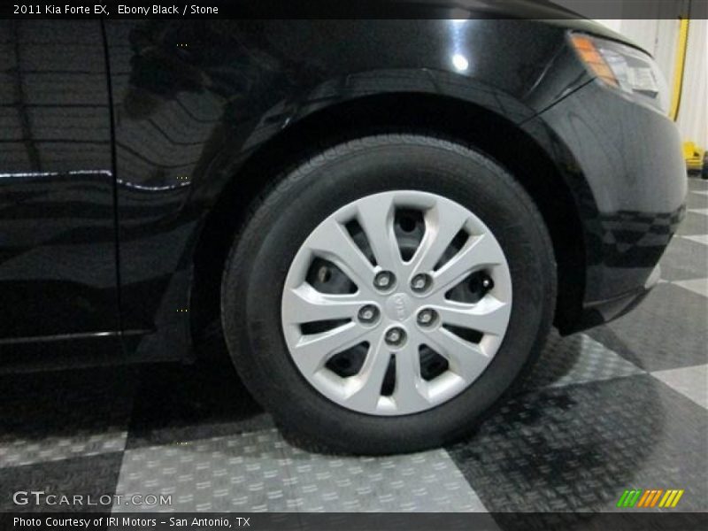 Ebony Black / Stone 2011 Kia Forte EX