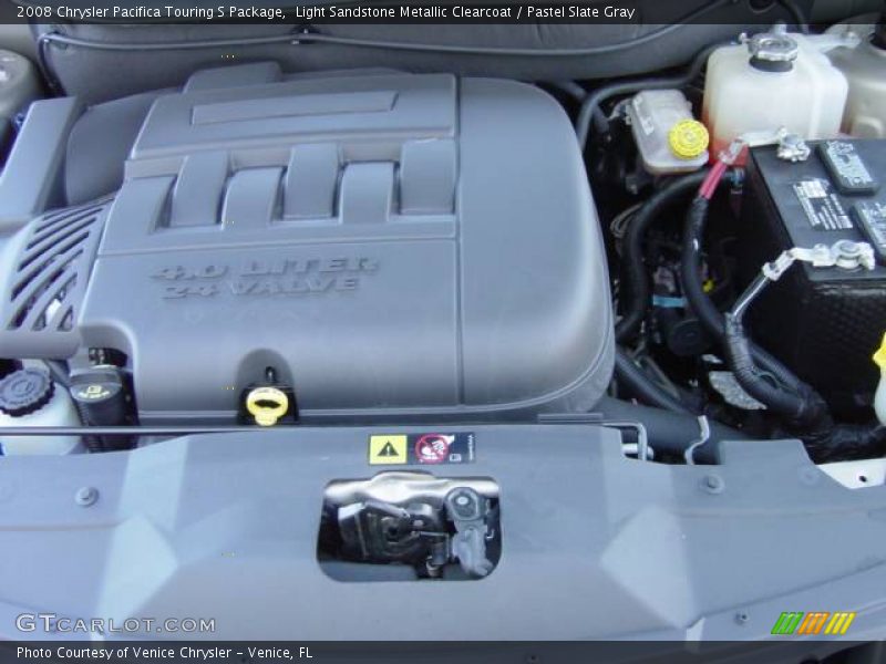Light Sandstone Metallic Clearcoat / Pastel Slate Gray 2008 Chrysler Pacifica Touring S Package
