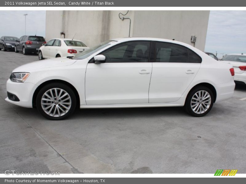 Candy White / Titan Black 2011 Volkswagen Jetta SEL Sedan