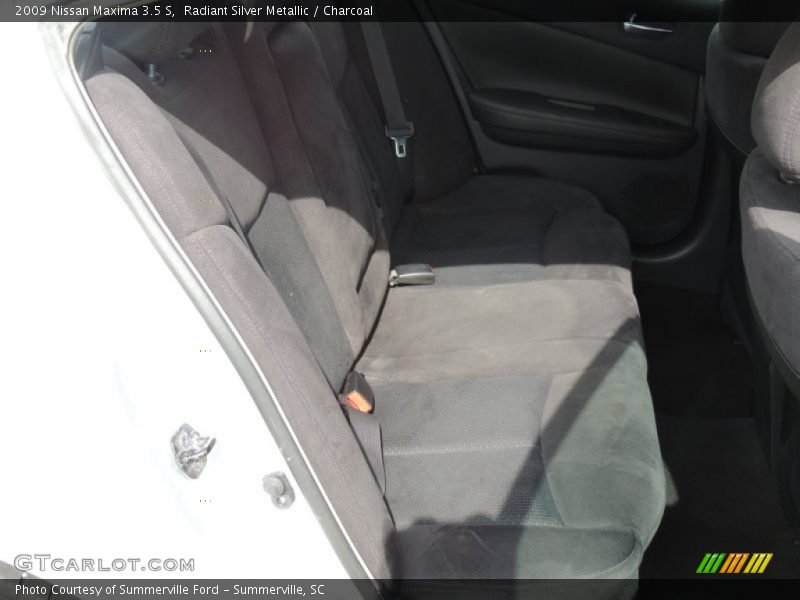 Radiant Silver Metallic / Charcoal 2009 Nissan Maxima 3.5 S
