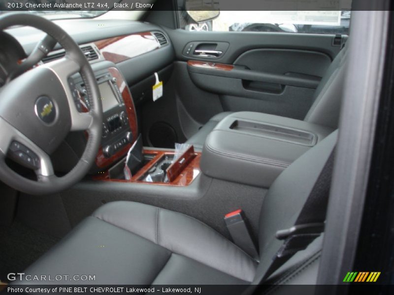 Black / Ebony 2013 Chevrolet Avalanche LTZ 4x4