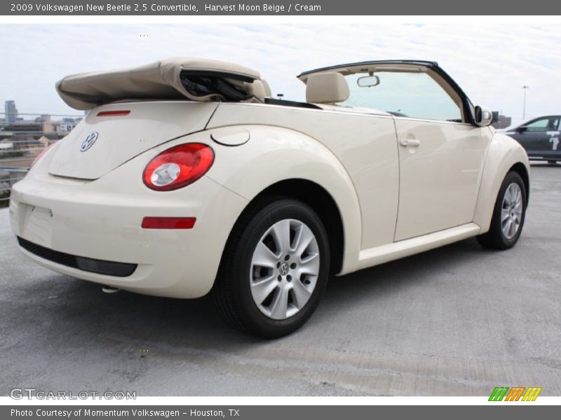 Harvest Moon Beige / Cream 2009 Volkswagen New Beetle 2.5 Convertible