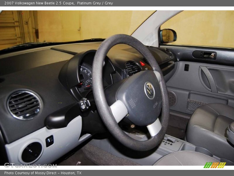 Platinum Grey / Grey 2007 Volkswagen New Beetle 2.5 Coupe