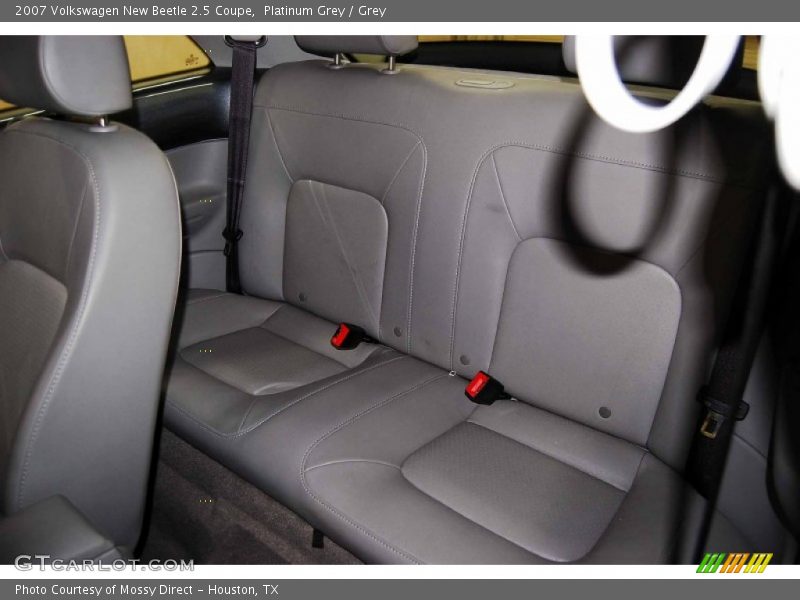 Platinum Grey / Grey 2007 Volkswagen New Beetle 2.5 Coupe