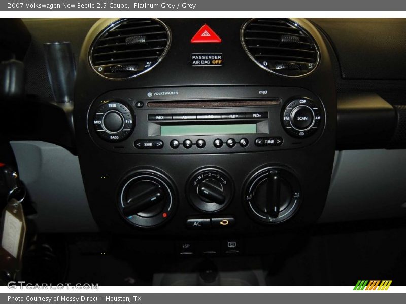 Platinum Grey / Grey 2007 Volkswagen New Beetle 2.5 Coupe