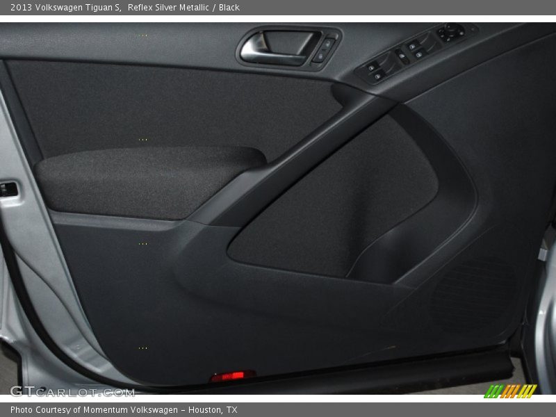 Reflex Silver Metallic / Black 2013 Volkswagen Tiguan S