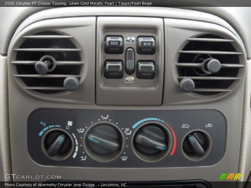 Controls of 2005 PT Cruiser Touring