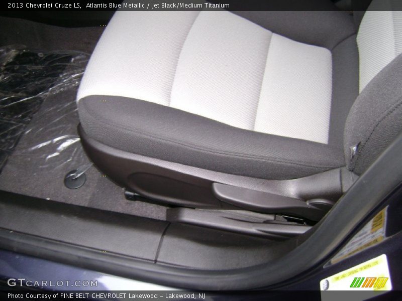Atlantis Blue Metallic / Jet Black/Medium Titanium 2013 Chevrolet Cruze LS