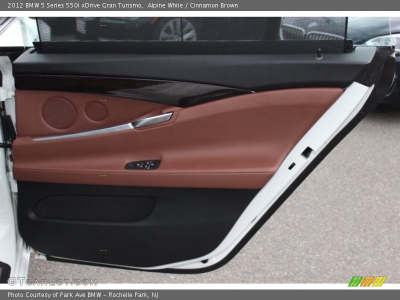 Door Panel of 2012 5 Series 550i xDrive Gran Turismo