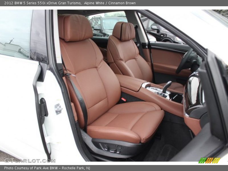 Front Seat of 2012 5 Series 550i xDrive Gran Turismo