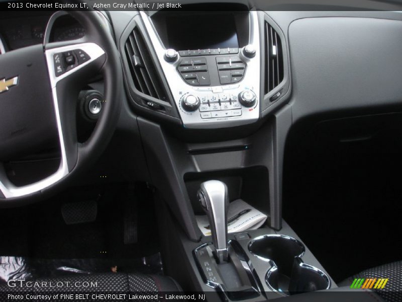 Ashen Gray Metallic / Jet Black 2013 Chevrolet Equinox LT
