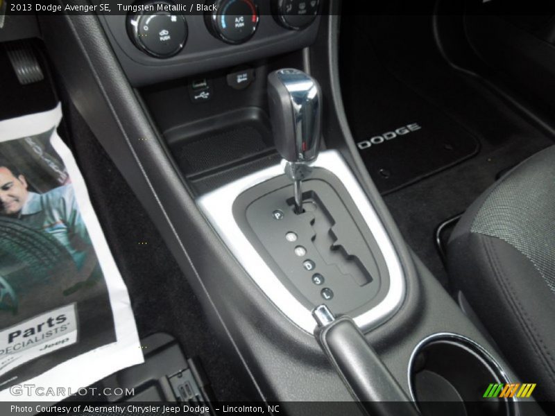 Tungsten Metallic / Black 2013 Dodge Avenger SE