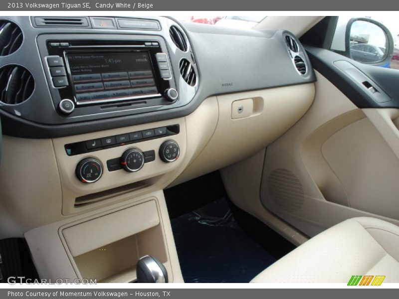 Candy White / Beige 2013 Volkswagen Tiguan SE