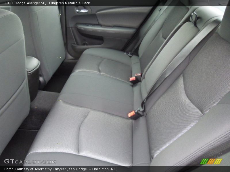 Tungsten Metallic / Black 2013 Dodge Avenger SE