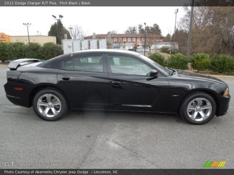 Pitch Black / Black 2013 Dodge Charger R/T Plus