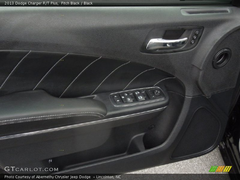 Pitch Black / Black 2013 Dodge Charger R/T Plus