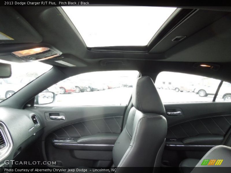 Pitch Black / Black 2013 Dodge Charger R/T Plus