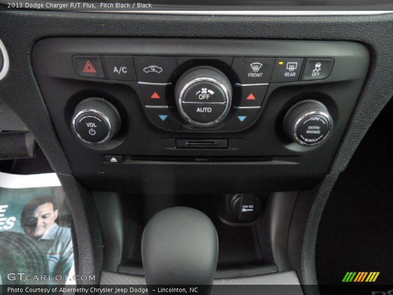 Pitch Black / Black 2013 Dodge Charger R/T Plus