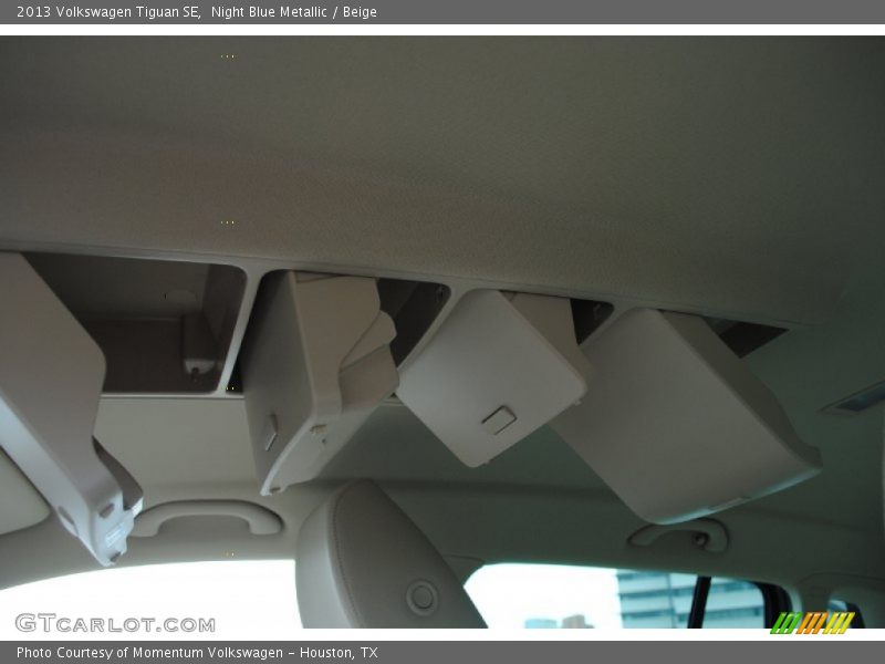 Night Blue Metallic / Beige 2013 Volkswagen Tiguan SE
