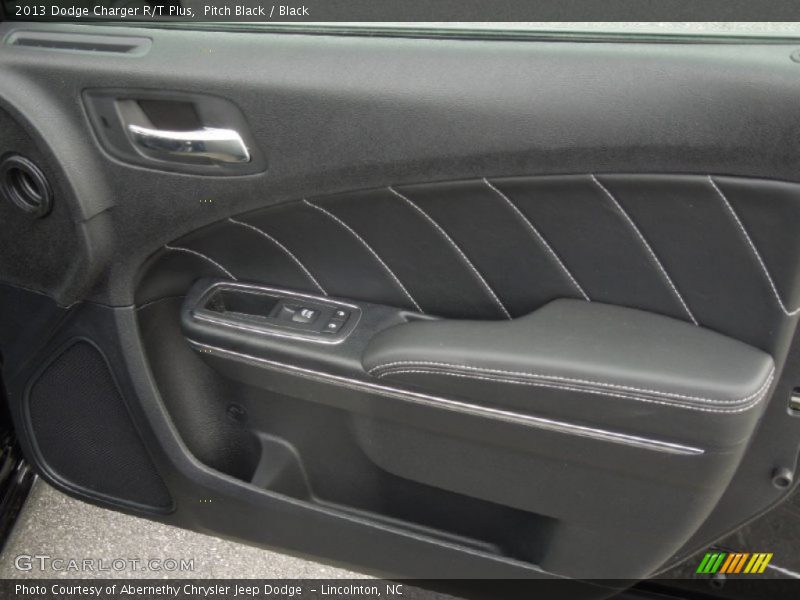 Pitch Black / Black 2013 Dodge Charger R/T Plus