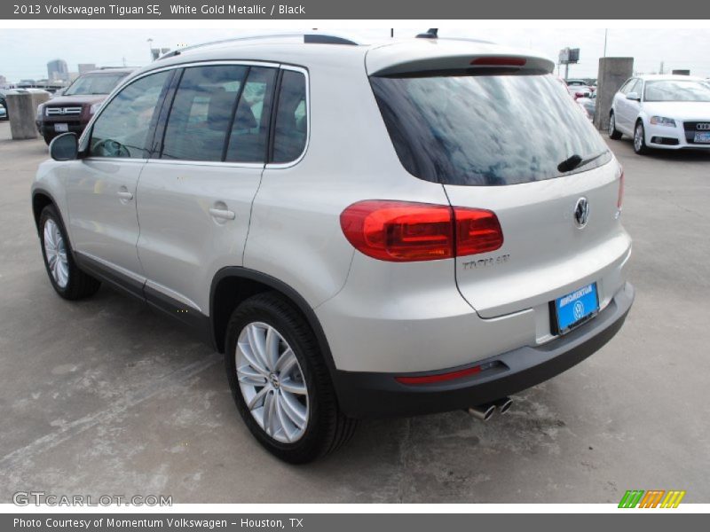 White Gold Metallic / Black 2013 Volkswagen Tiguan SE