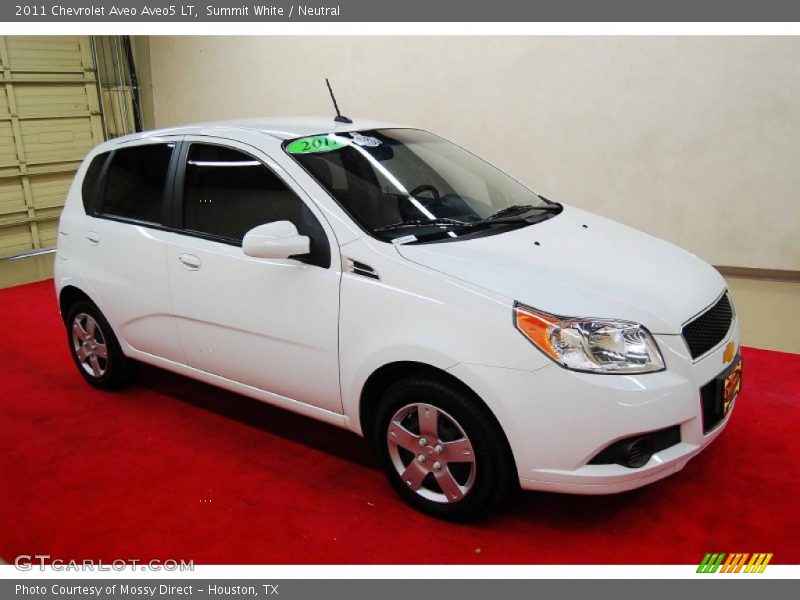 Summit White / Neutral 2011 Chevrolet Aveo Aveo5 LT