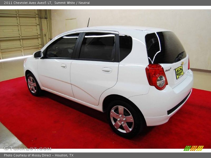 Summit White / Neutral 2011 Chevrolet Aveo Aveo5 LT