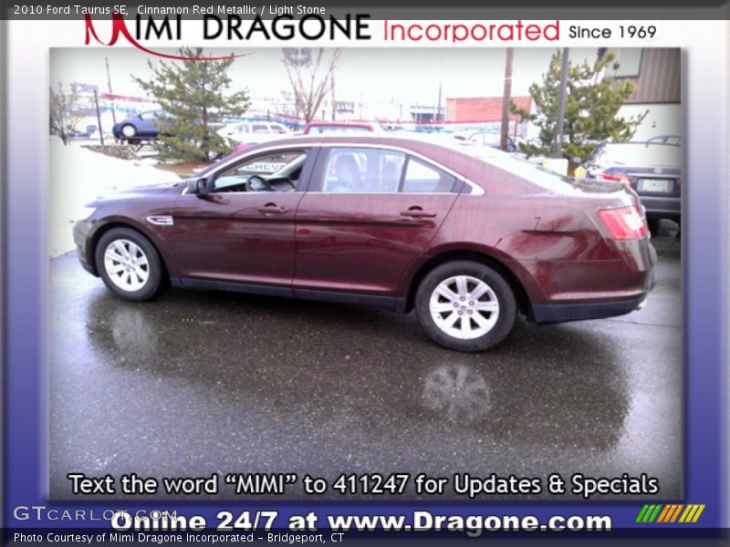 Cinnamon Red Metallic / Light Stone 2010 Ford Taurus SE