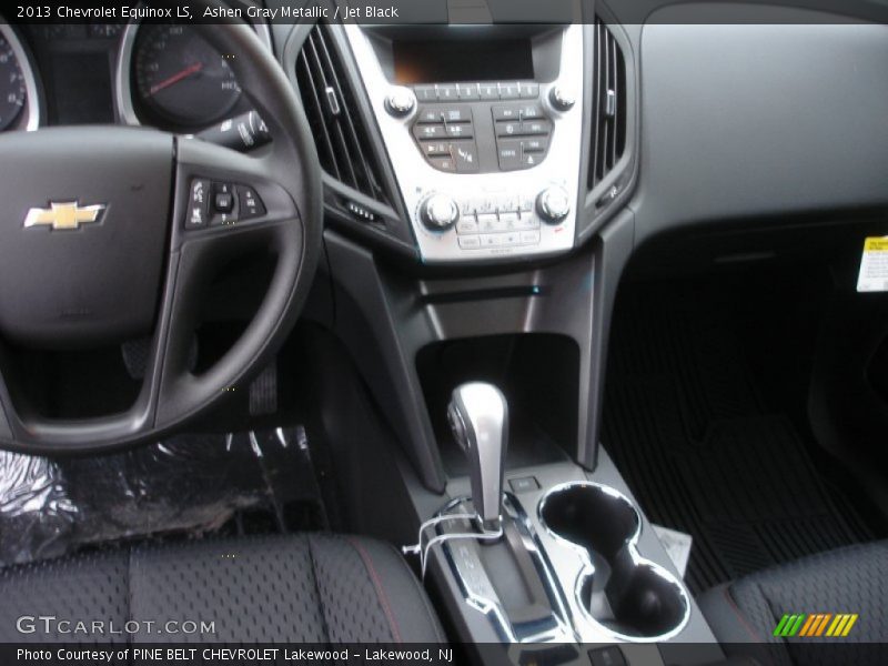 Ashen Gray Metallic / Jet Black 2013 Chevrolet Equinox LS