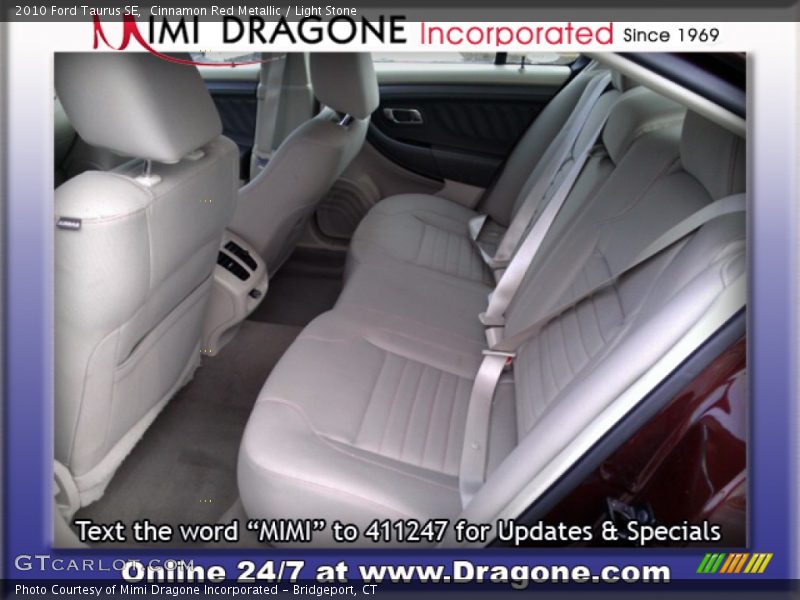 Cinnamon Red Metallic / Light Stone 2010 Ford Taurus SE