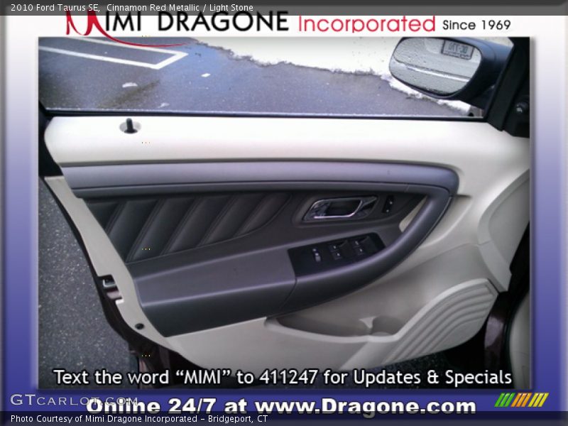Cinnamon Red Metallic / Light Stone 2010 Ford Taurus SE