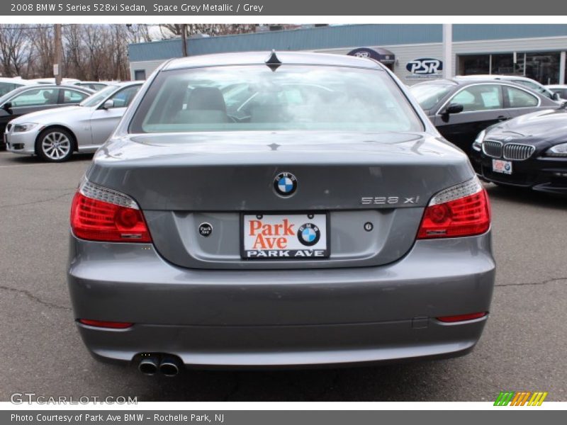 Space Grey Metallic / Grey 2008 BMW 5 Series 528xi Sedan