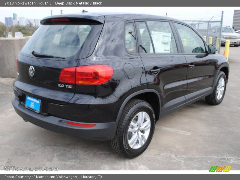 Deep Black Metallic / Black 2013 Volkswagen Tiguan S