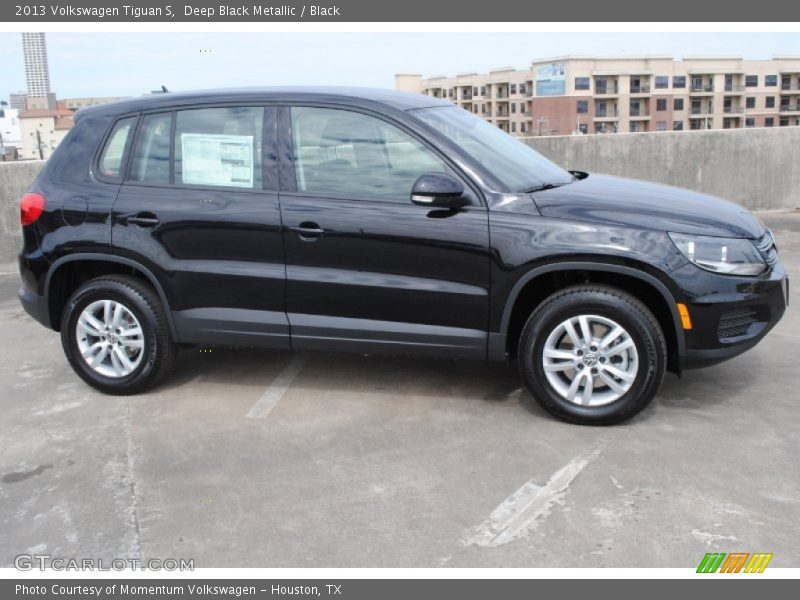 Deep Black Metallic / Black 2013 Volkswagen Tiguan S
