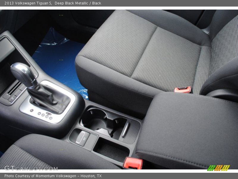 Deep Black Metallic / Black 2013 Volkswagen Tiguan S