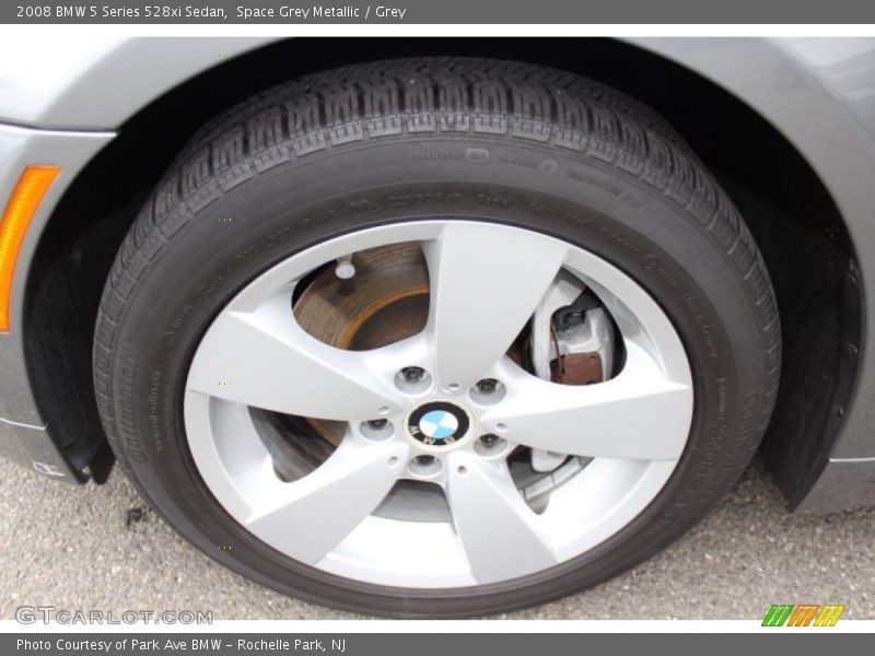  2008 5 Series 528xi Sedan Wheel