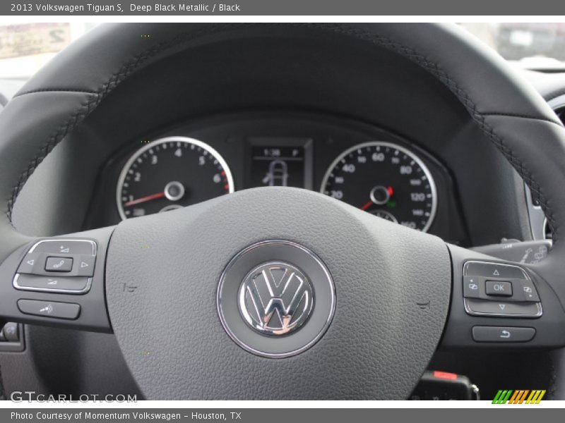 Deep Black Metallic / Black 2013 Volkswagen Tiguan S