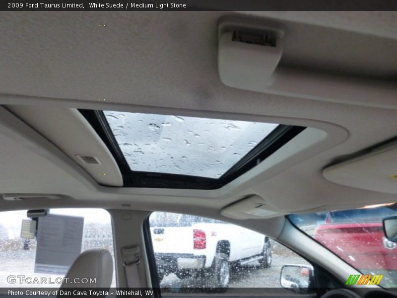 White Suede / Medium Light Stone 2009 Ford Taurus Limited