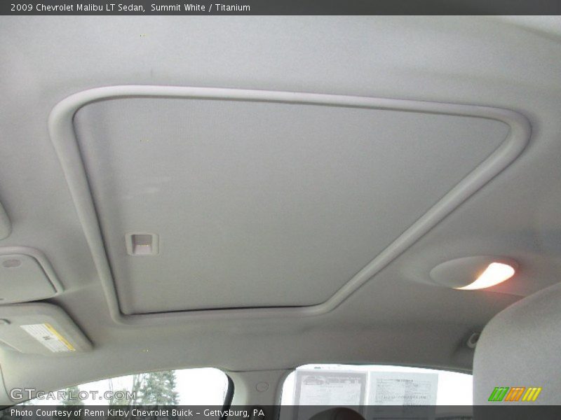 Summit White / Titanium 2009 Chevrolet Malibu LT Sedan