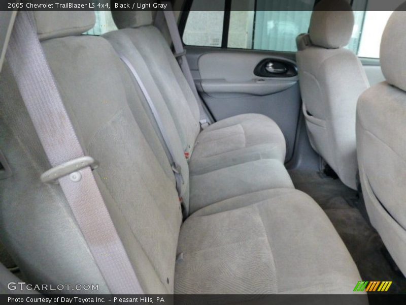Black / Light Gray 2005 Chevrolet TrailBlazer LS 4x4