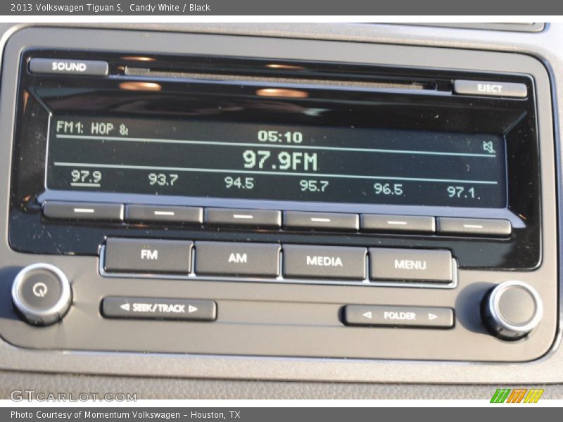 Candy White / Black 2013 Volkswagen Tiguan S