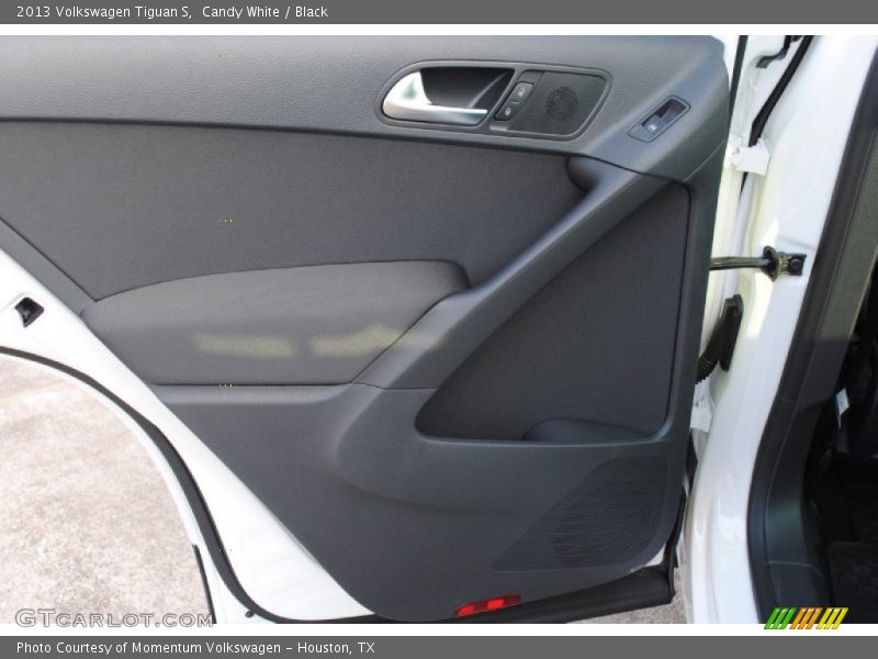 Candy White / Black 2013 Volkswagen Tiguan S