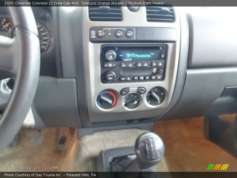 Sunburst Orange Metallic / Medium Dark Pewter 2005 Chevrolet Colorado LS Crew Cab 4x4