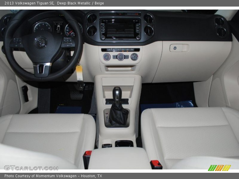 Deep Black Metallic / Beige 2013 Volkswagen Tiguan SE