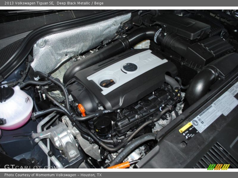 Deep Black Metallic / Beige 2013 Volkswagen Tiguan SE
