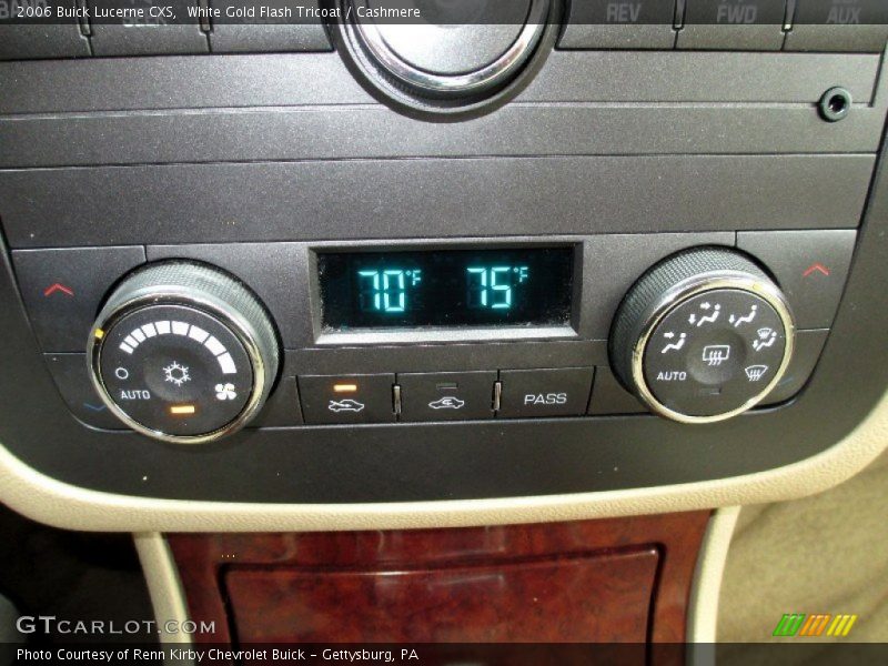 White Gold Flash Tricoat / Cashmere 2006 Buick Lucerne CXS
